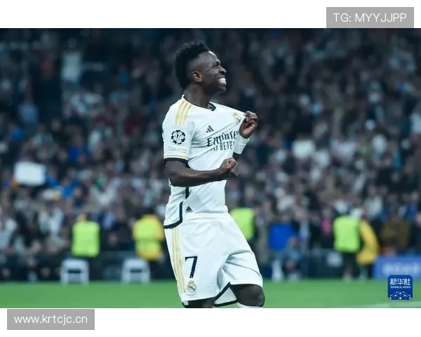 维尼修斯获月度奖盼欧冠晋级